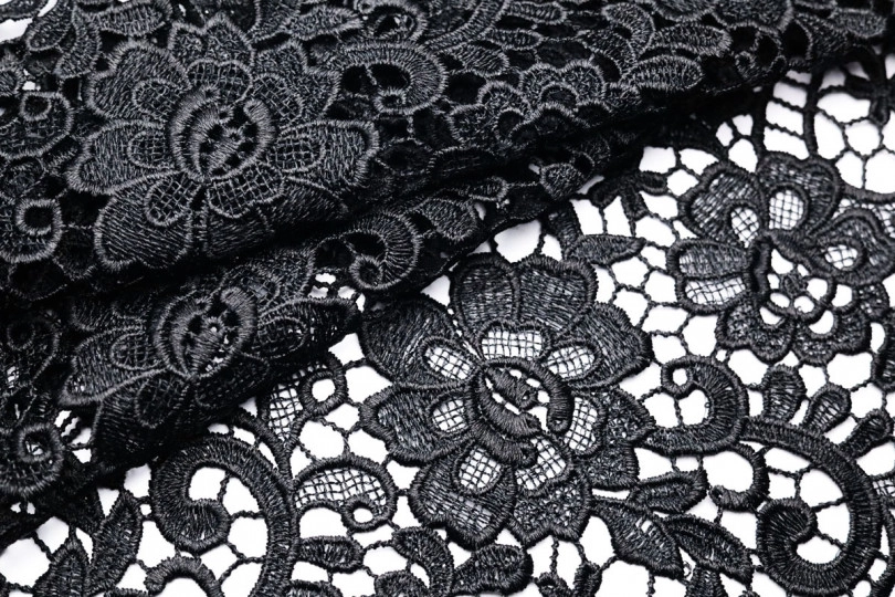 Гипюр "Прадо" — черный