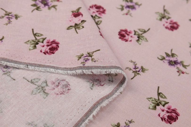 Натуральный Лен с вискозой, принт — розочки на розовом